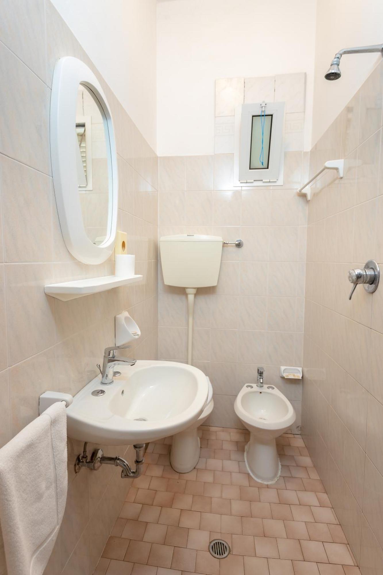 Hotel Katina Римини Экстерьер фото